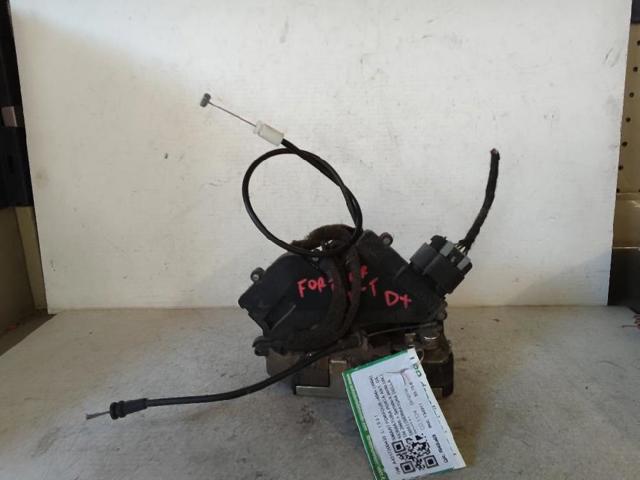 MERCEDES A4517200435 Замок двери задней левой в наличии Запорожье