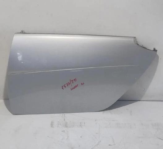MERCEDES A4517220109 Панель-щека двери передней левой в наличии Украина