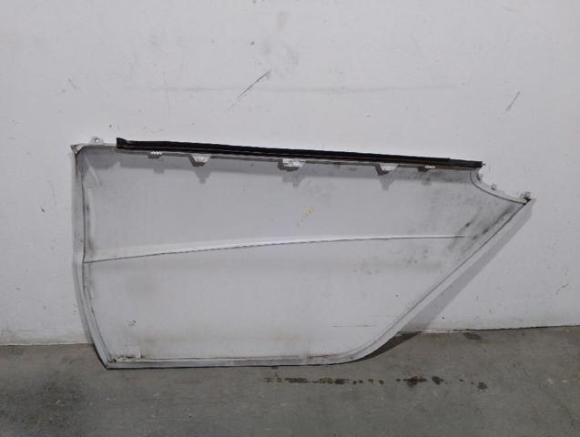 MERCEDES A4517220209CA8L Панель-щека двери передней правой в наличии Винница