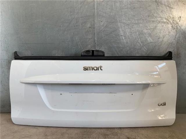 MERCEDES A4517420210 Крышка багажника в наличии Николаев