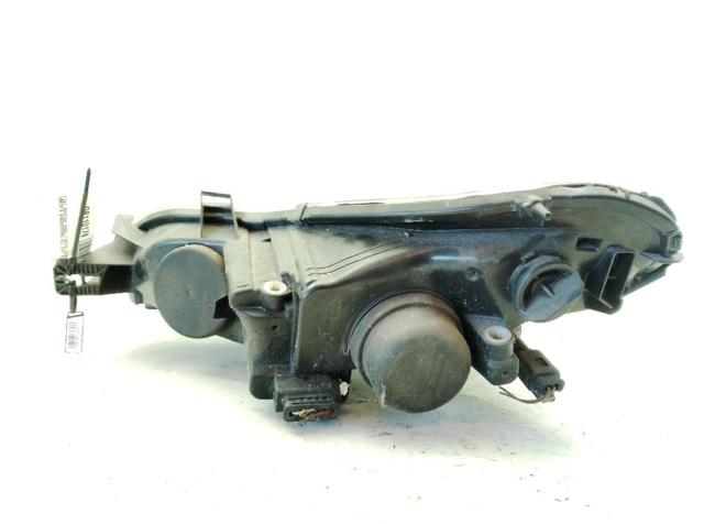 A4518200259 MERCEDES Правая фара купить в Тернополь