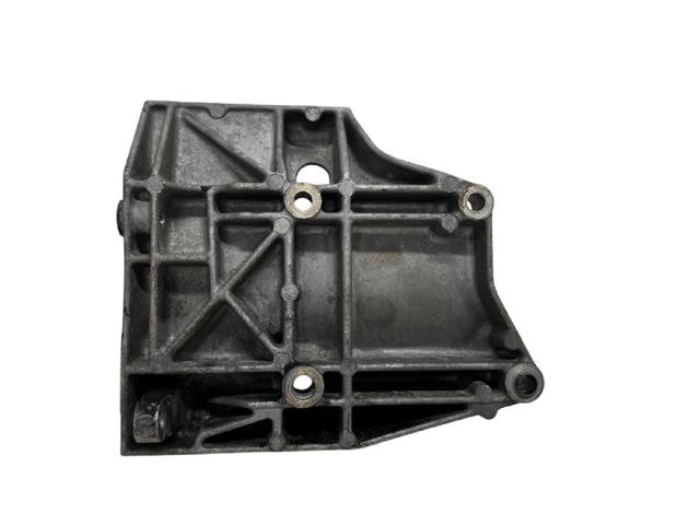 MERCEDES A6031500470 Кронштейн генератора в наличии Полтава