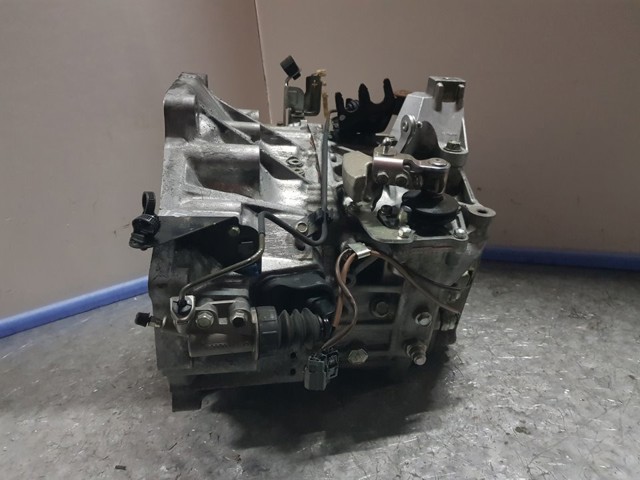 MAZDA A6031701XC КПП в сборе (механическая коробка передач) в наличии Днепр