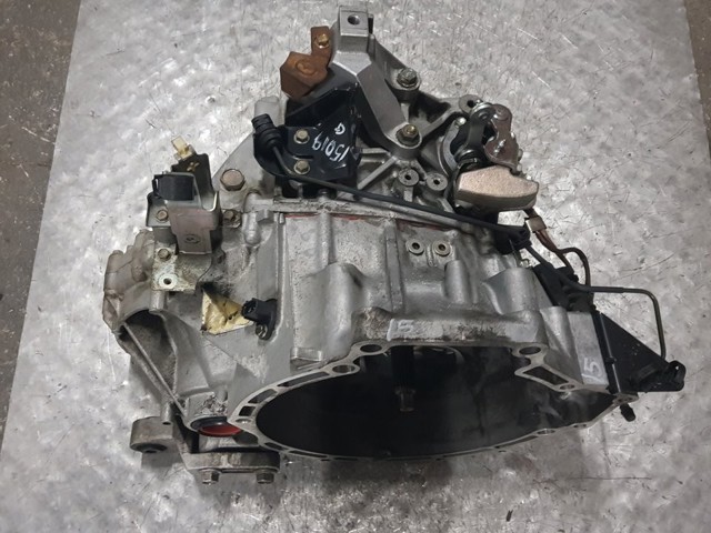 MAZDA A6031701XC КПП в наличии Ирпень