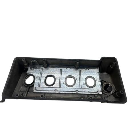 MERCEDES A6040100230 Клапанная крышка в наличии Киев
