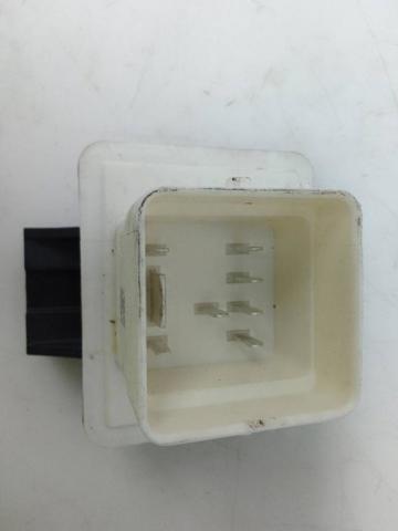 Relê das velas de incandescência Mercedes A V177