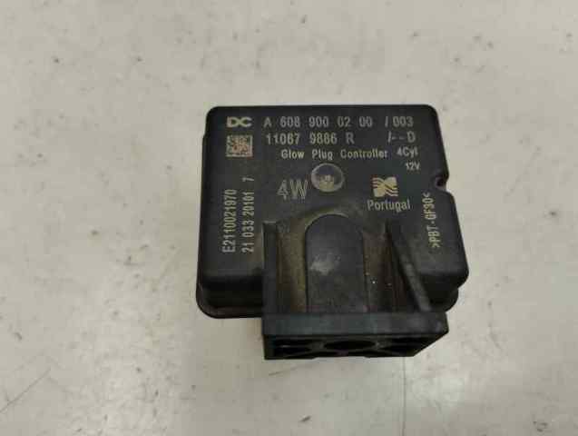 Relê das velas de incandescência Mercedes A V177