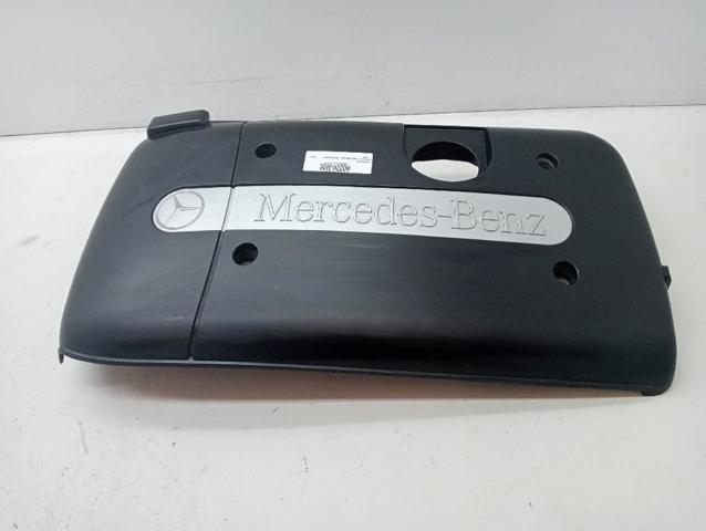 Tampa de motor decorativa A6110101067 Mercedes