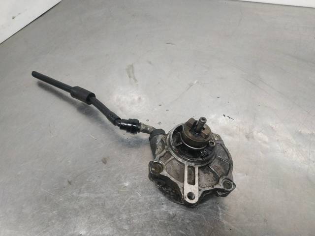 Bomba a vácuo Mercedes Vito 1 638