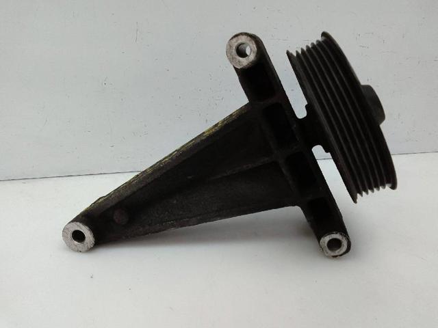 A6112341039 MERCEDES Кронштейн паразитного ролика приводного ремня купить в Житомир