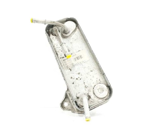 Resfriador de óleo do motor para Mercedes-Benz M-Class ML 270 CDI (163.113) OM612963 A6120700079