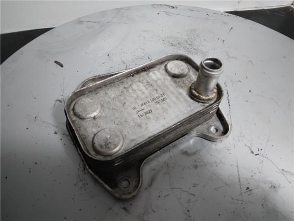 Resfriador de óleo do motor para Mercedes-Benz Viano (W639) (2003-...) CDI 2.0 4-MATIC (639.711,639.713,639.811,639.813,...) OM 646.982 A6121880101