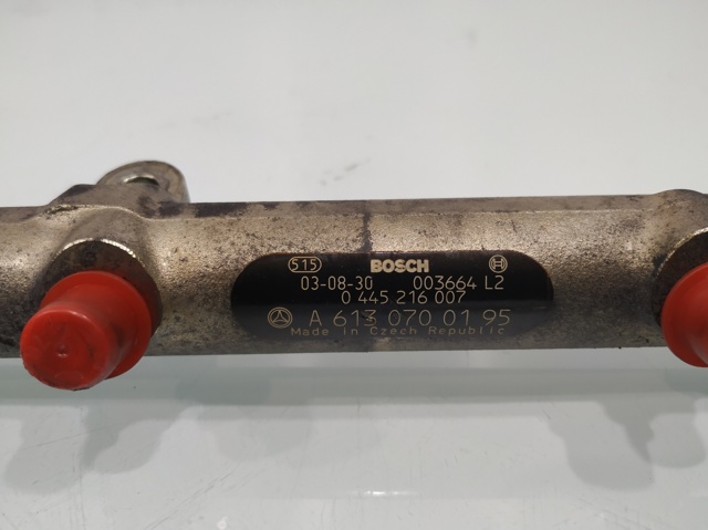 MERCEDES A6130700195 Распределитель топлива (рампа) в наличии Винница