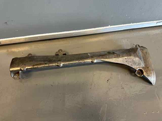 6280161124 MERCEDES Крышка двигателя купить в Черновцы