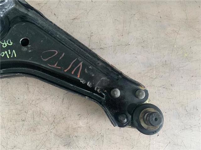 A6383300110 MERCEDES Рычаг передней подвески нижний правый купить в Ирпень