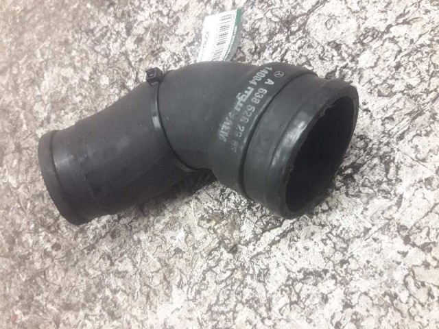 MERCEDES A6385282982 Патрубок интеркулера в наличии Полтава