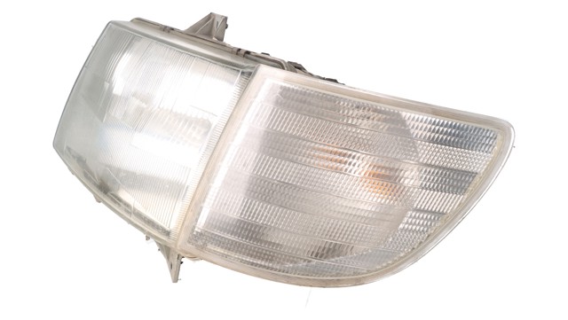 A6388200061 MERCEDES Фара левая купить в Черновцы