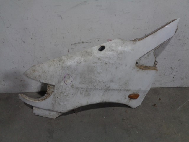 A6388801306 MERCEDES Крыло переднее левое купить в Ужгород
