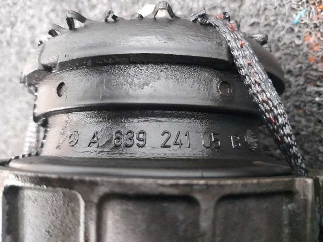 MERCEDES A6392410513 Подушка (опора) двигателя левая/правая в наличии Киев