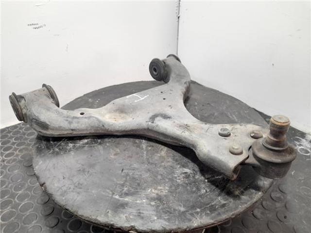 A6393300410 MERCEDES Рычаг передней подвески нижний левый купить в Черкассы