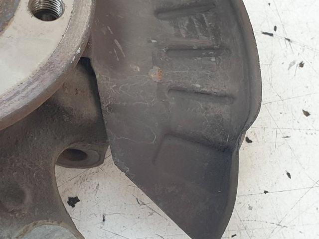 MERCEDES A6393300732 Цапфа передняя правая в наличии Харьков