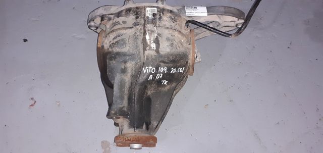 MERCEDES A6393501214 Задний редуктор в наличии Украина