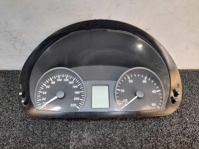 MERCEDES A6394462121 Приборная доска (щиток приборов) в наличии Ирпень