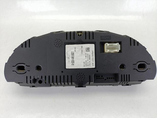 MERCEDES A6394465921 Панель приборов в наличии Житомир