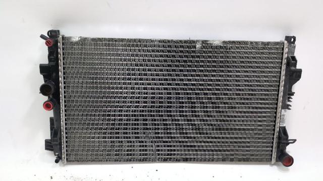 Radiador de esfriamento de motor A6395010401 MERCEDES