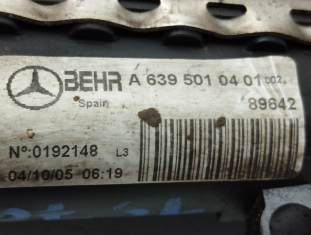 Radiador de esfriamento de motor A6395010401 MERCEDES