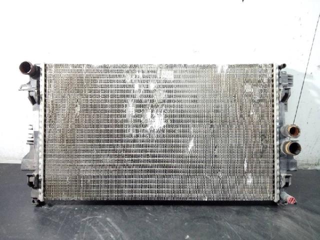 Radiador de esfriamento de motor A6395011101 MERCEDES