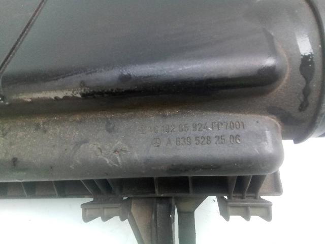 Caixa de filtro de ar Mercedes Vito 2 639