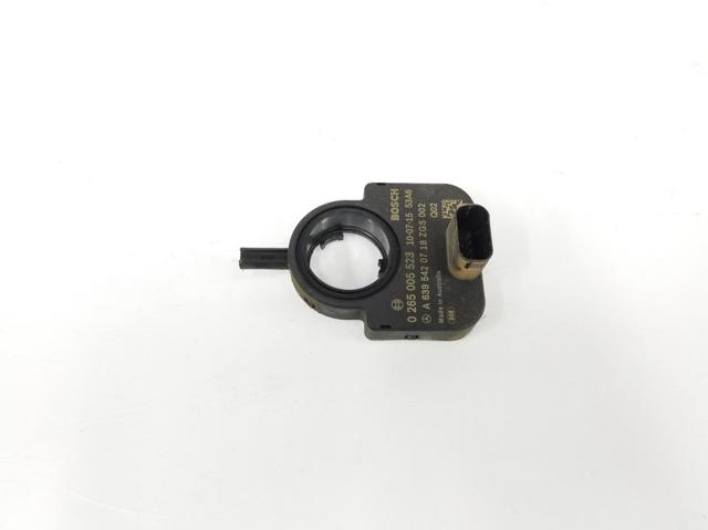 Sensor do ângulo de viragem do volante de direção A6395420718 Mercedes