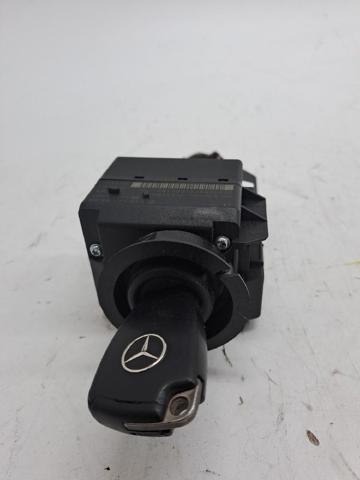 Fecho de ignição A6395450208 Mercedes