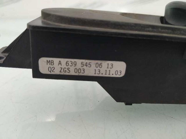 A6395450613 MERCEDES Кнопочный блок управления стеклоподъемником передний правый купить в Одесса