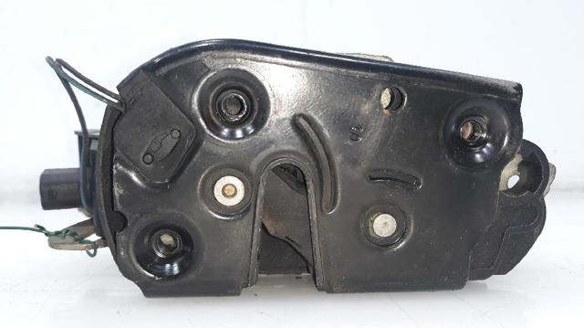 MERCEDES A6397200435 Замок двери передней левой в наличии Харьков