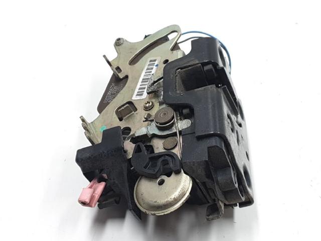 MERCEDES A6397200435 Замок двери передней левой в наличии Харьков