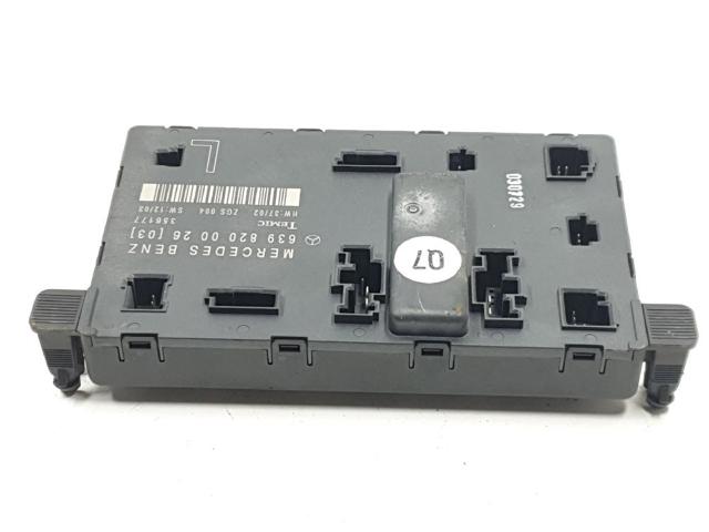 MERCEDES A6398200026 Блок комфорта передней двери в наличии Павлоград
