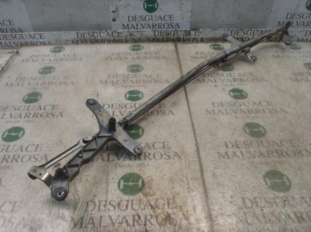 Trapézio de limpador pára-brisas Mercedes Vito 2 639