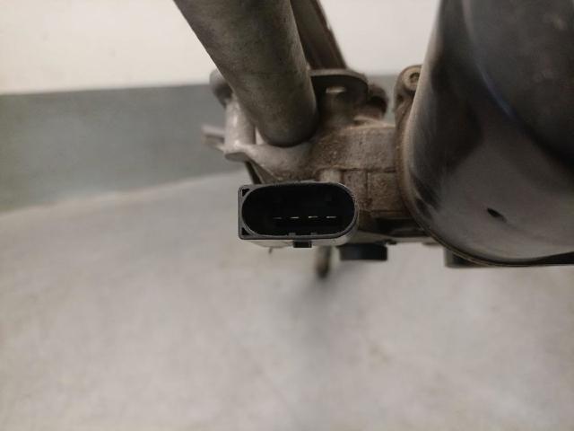 Trapézio de limpador pára-brisas Mercedes Vito 2 639