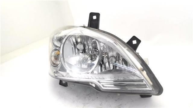 A6398201961 MERCEDES Фара правая купить в Сумы