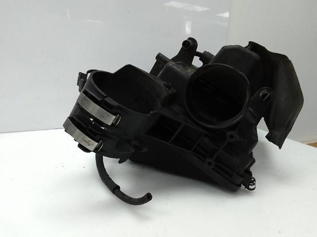 Caixa de filtro de ar Mercedes B W245