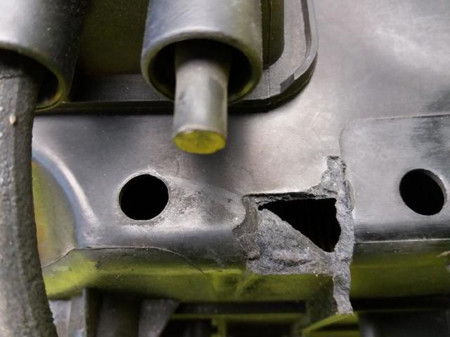 Caixa de filtro de ar Mercedes B W245