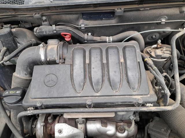 Caixa de filtro de ar Mercedes B W245