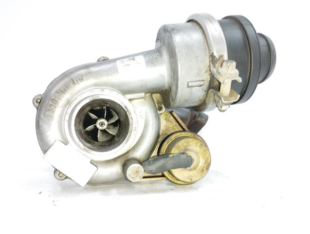 Turbocompressor para Mercedes-Benz B-Class B 180 CDI (245.207) OM640940 A6400901780