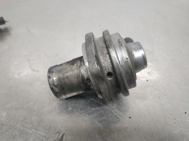 A6401401660 Клапан EGR рециркуляции газов купить Львов