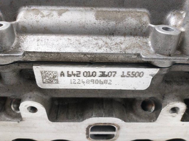 MERCEDES A6420103607 Головка блока цилиндров (ГБЦ) правая в наличии Ирпень