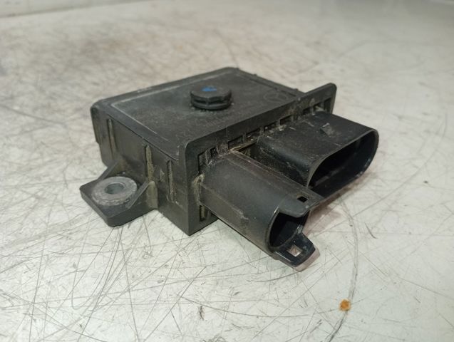 MERCEDES A6461532579 Реле свечей накала в наличии Днепр