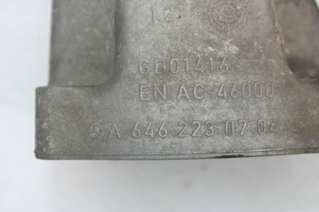 MERCEDES A6462230704 Кронштейн подушки (опоры) двигателя правой в наличии Харьков