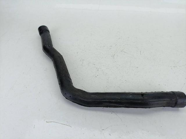 MERCEDES A6510101282 Патрубок вентиляции картерных газов в наличии Житомир
